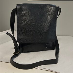Cole Haan Greenwich Black Leather Newspaper Crossbody Travel Bag